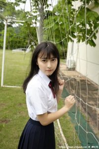 透明感美少女「竹内月音」18稚嫩散发青春活力 呆萌小虎牙可爱-绅士社