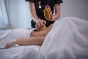 2023年下半年上门按摩到家服务小程序，到底能不能做？-天韵阁