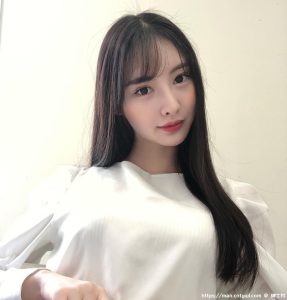 混血正妹《anonあのん》细腰搭好获选「赛车女郎第一」！-绅士社