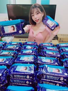甜美正妹「啾啾」守护台湾！自制酒精湿巾做公益，人美心善粉丝推爆！-绅士社
