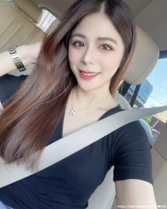 舞者「Letty 蕾蒂」新发型好少女，亲切的笑容好温暖呀！-绅士社