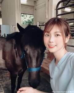 超甜美「正妹兽医师」颜值超高网友：我是野兽快来治愈我-绅士社