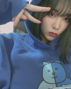 10头身女大生「小贯莉奈」神级腰腿臀曲线超不科学超透亮「白皙美肌」丝滑-绅士社