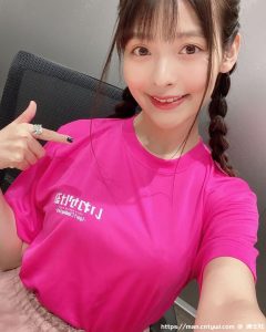 人气声优上坂すみれ爱好战斗文化「身材也好凶」！-绅士社