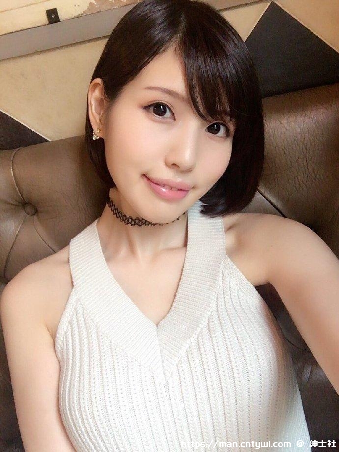 明明可以靠巨乳的美女漫画家 伏见彩香（ふしみ彩香） - 第3张